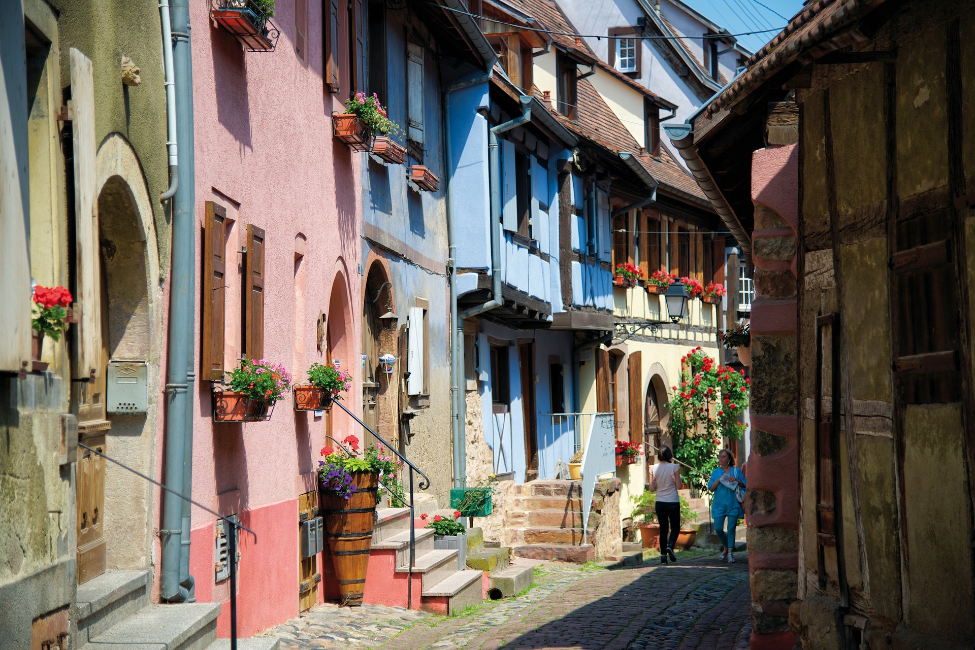 Los pueblos más bonitos de Francia en autocaravana Van Van Go