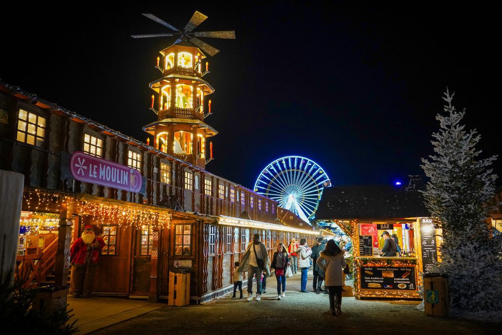 Village de Noel en autocaravana - mercadillo